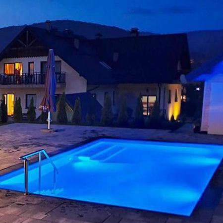 Emilia Hotel Wysowa-Zdrój Exterior foto