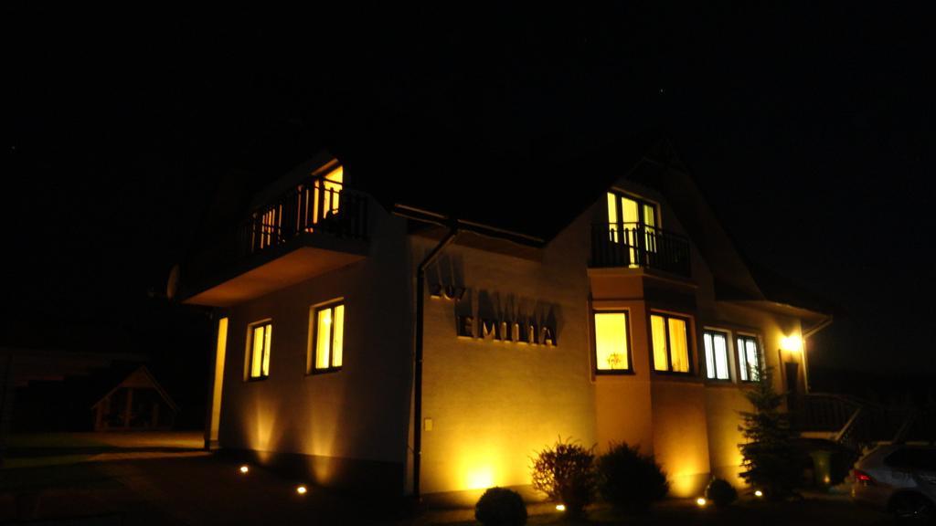 Emilia Hotel Wysowa-Zdrój Exterior foto