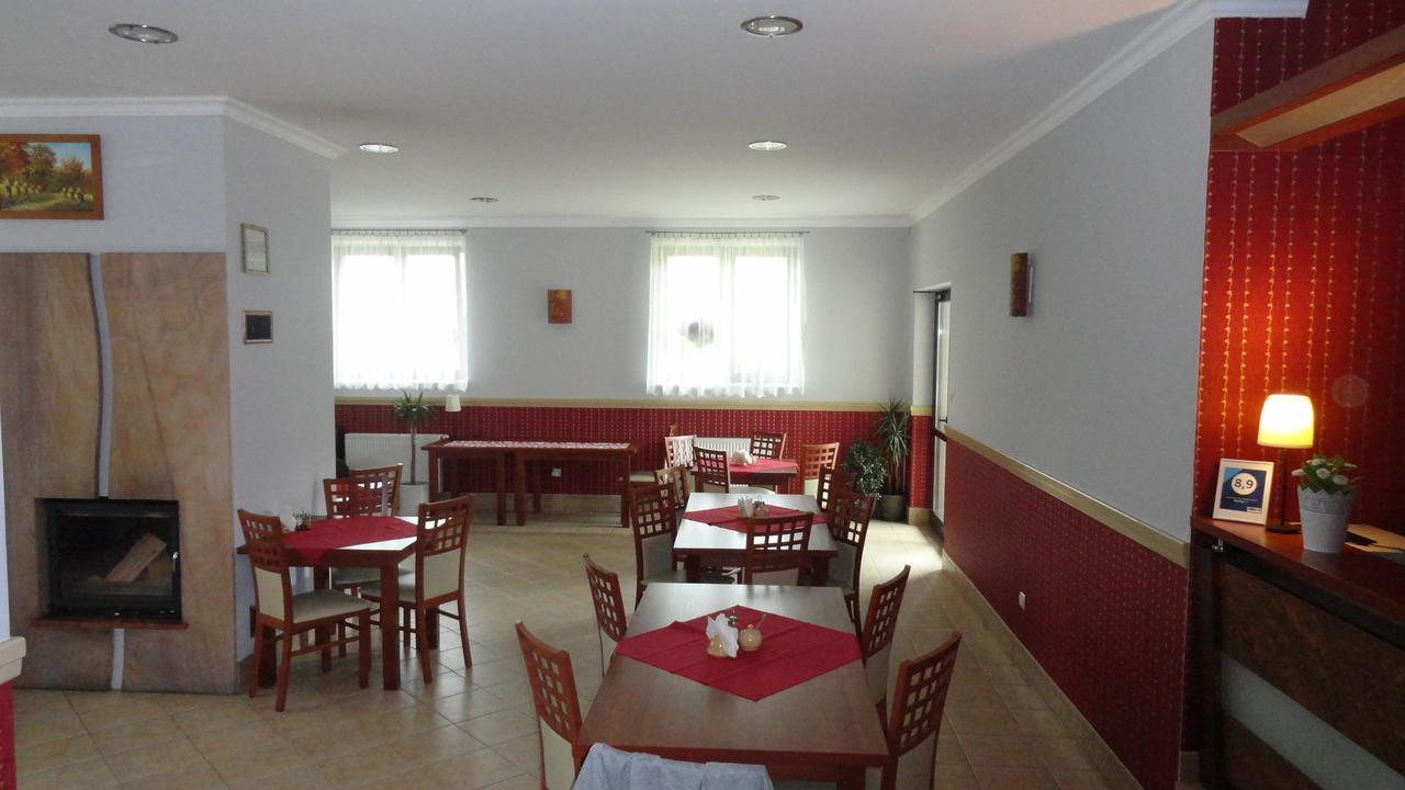 Emilia Hotel Wysowa-Zdrój Exterior foto